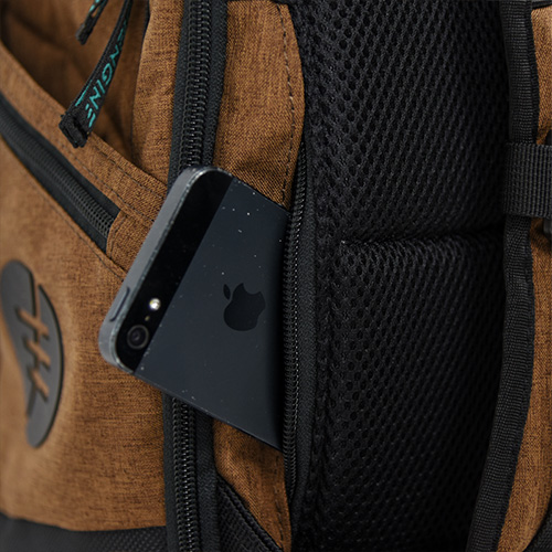 rover_pack_hidden-stash-pocket.jpg