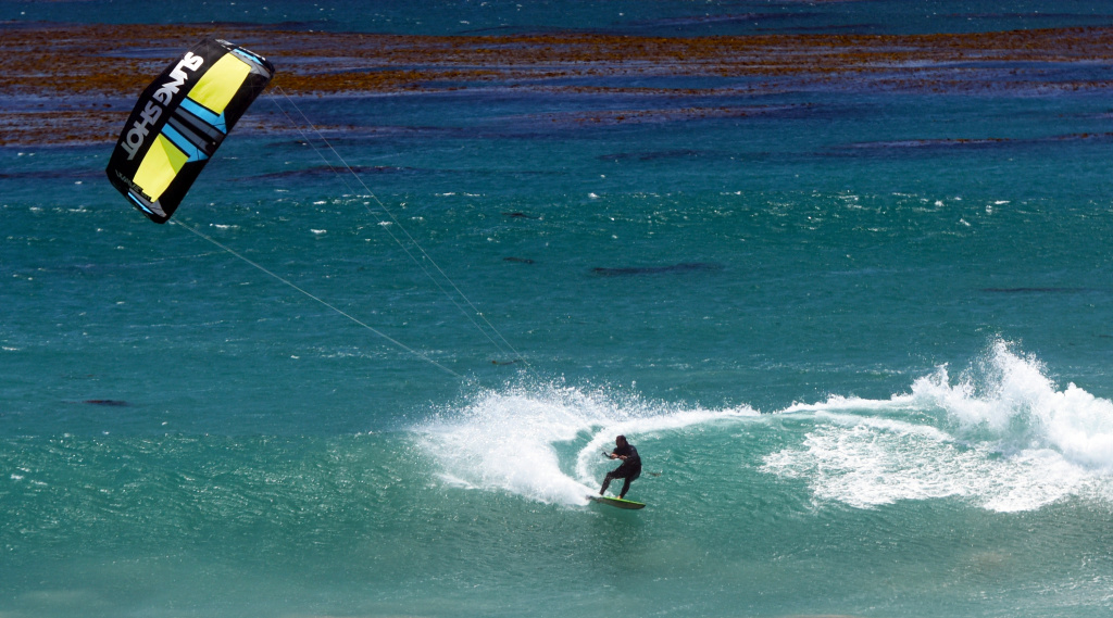 slingshot-kiteboarding-2016-wave-sst-kite-panoramic-view-o.jpg